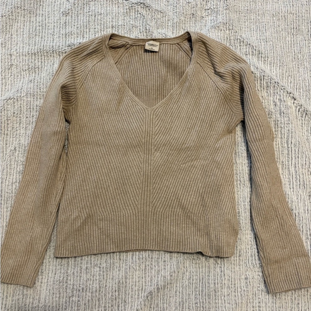 ABERCROMBIE Women's Beige V-Neck Sweater, Size XS